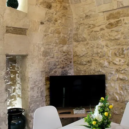 Acanto -viaggio Barocco Guest house Ragusa